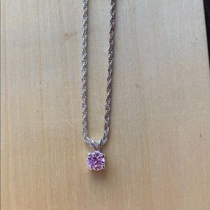 Elegant necklace